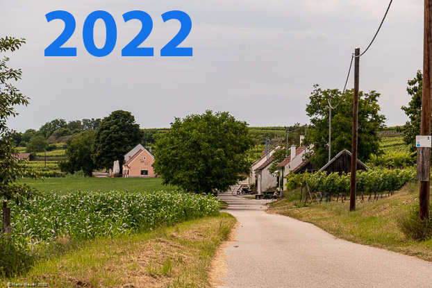2022